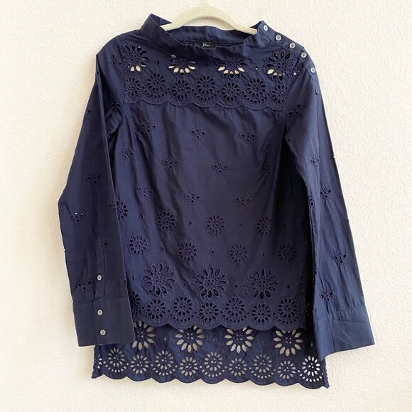J CREW Women's Navy Eyelet Funnel Neck Long Sleeve Scallop Edge Blouse sz 00 - Picture 2 of 9